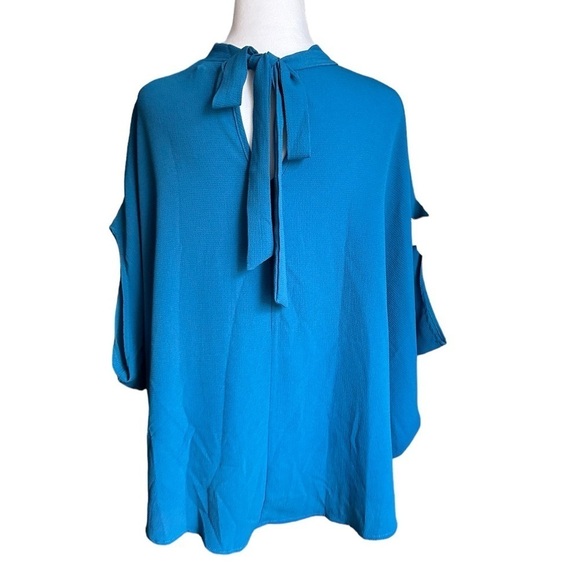 The Line of Style Blue Batwing Sleeve Collar Tie Back Size Small - Picture 9 of 17